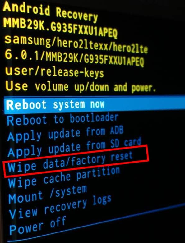 Select ‘Wipe Data Factory Reset’