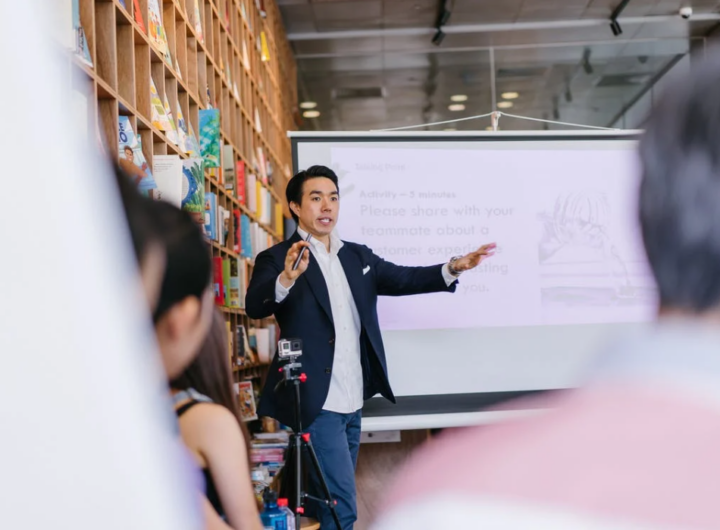 Reasons Why You Should Take Public Speaking Classes in Singapore