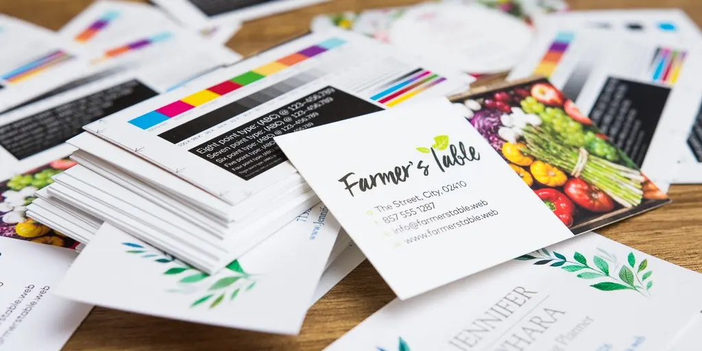 Business Card Printing Options: Which One Is Right For You?